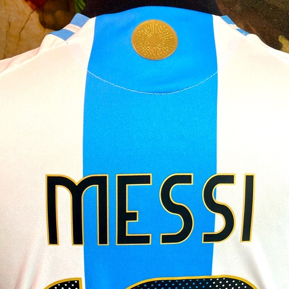 Argentina Adidas Jersey 2024 Messi 10 NWT ⚽️🏆⭐️⭐️⭐️🇦🇷 - Picture 3 of 15